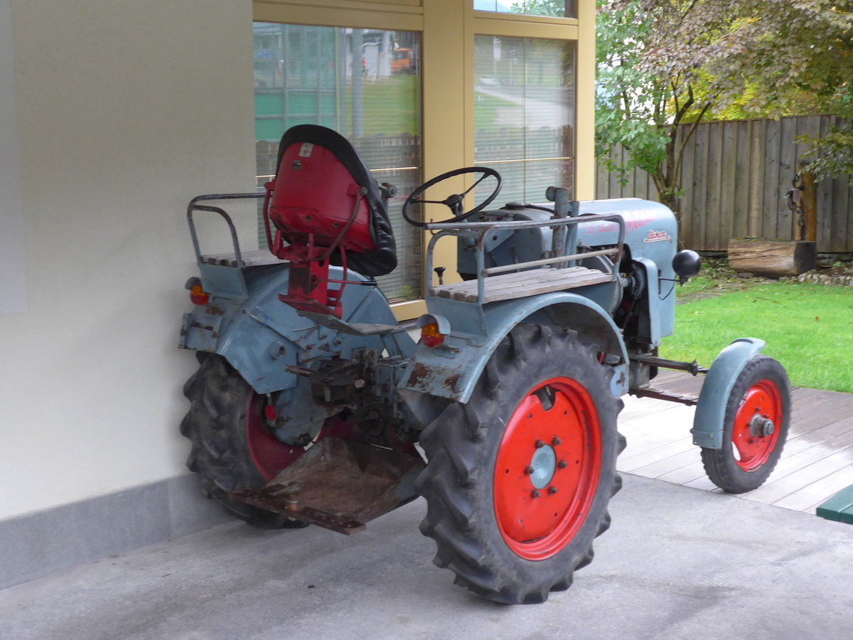(175'900) - Traktor Eicher am 19. Oktober 2016 in Pertisau