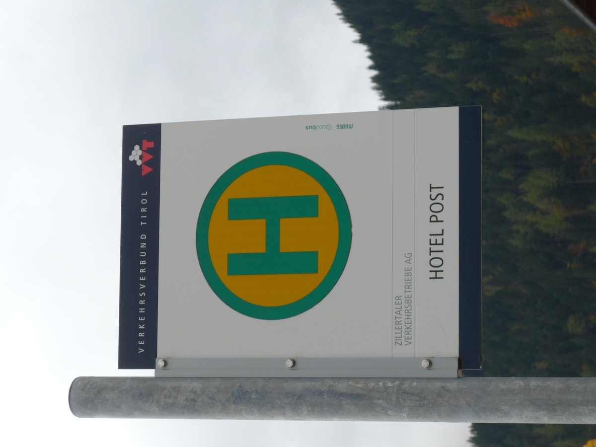 (175'950) - Bus-Haltestelle - Pertisau, Post - am 19. Oktober 2016