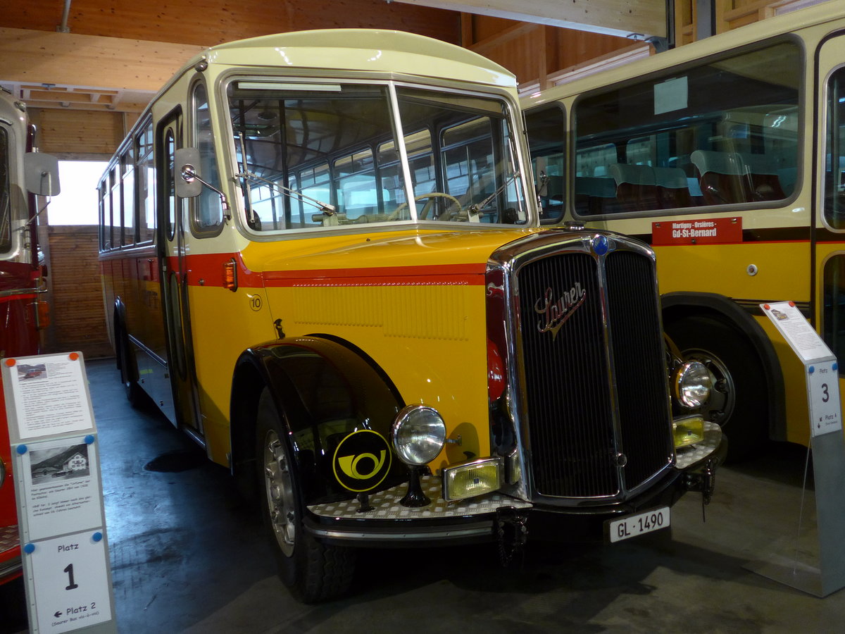 (176'300) - Biegger, Uster - Nr. 10/GL 1490 - Saurer/R&J (ex Sidler, Sempach) am 23. Oktober 2016 in Ziegelbrcke, Museum