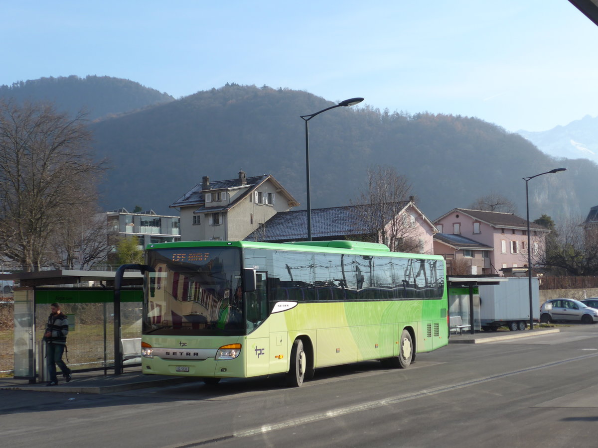 (177'588) - TPC Aigle - Nr. 6/VS 5130 - Setra am 2. Januar 2017 beim Bahnhof Aigle