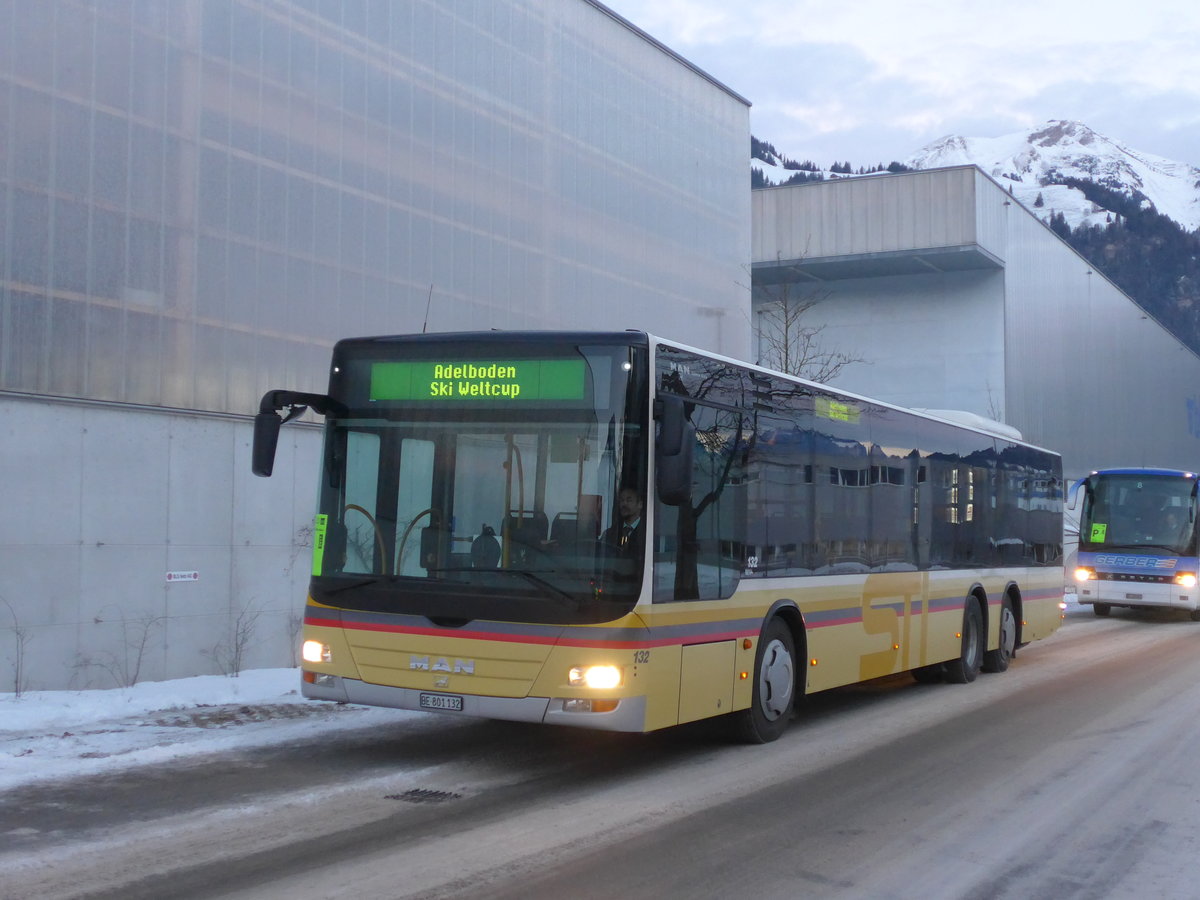 (177'615) - STI Thun - Nr. 132/BE 801'132 - MAN am 7. Januar 2017 beim Bahnhof Frutigen