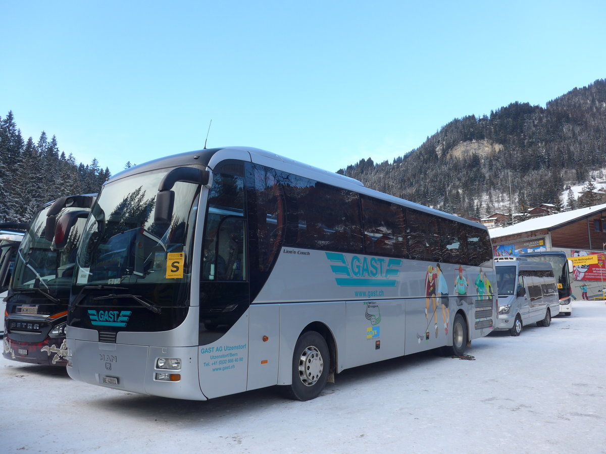 (177'740) - Gast, Utzenstorf - BE 42'011 - MAN am 7. Januar 2017 in Adelboden, ASB