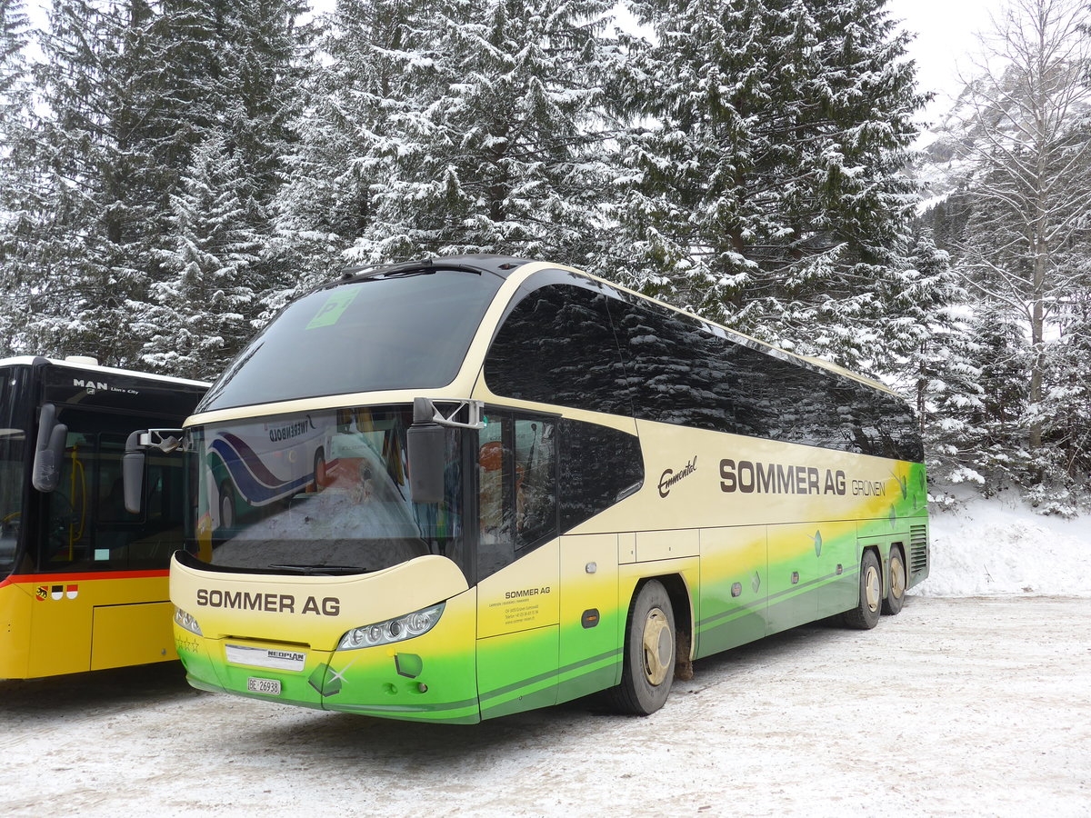 (177'863) - Sommer, Grnen - BE 26'938 - Neoplan am 7. Januar 2017 in Adelboden, Unter dem Birg