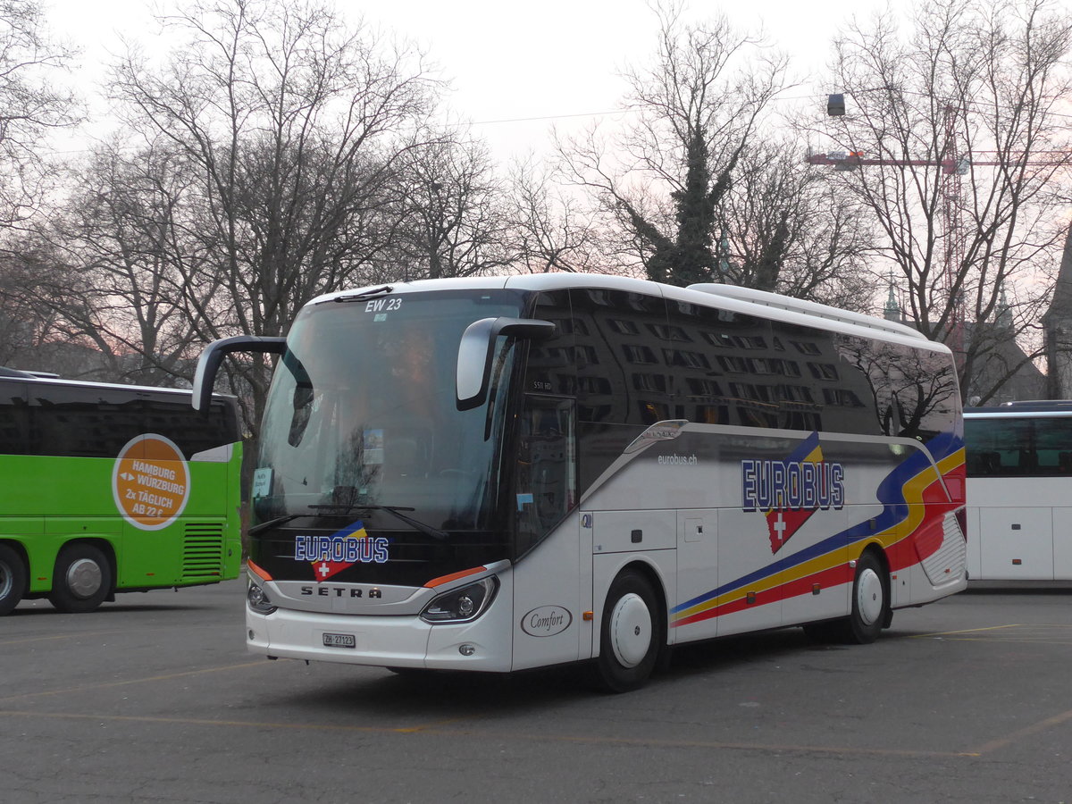 (178'438) - Welti-Furrer, Bassersdorf - Nr. 23/ZH 27'123 - Setra am 19. Februar 2017 in Zrich, Sihlquai