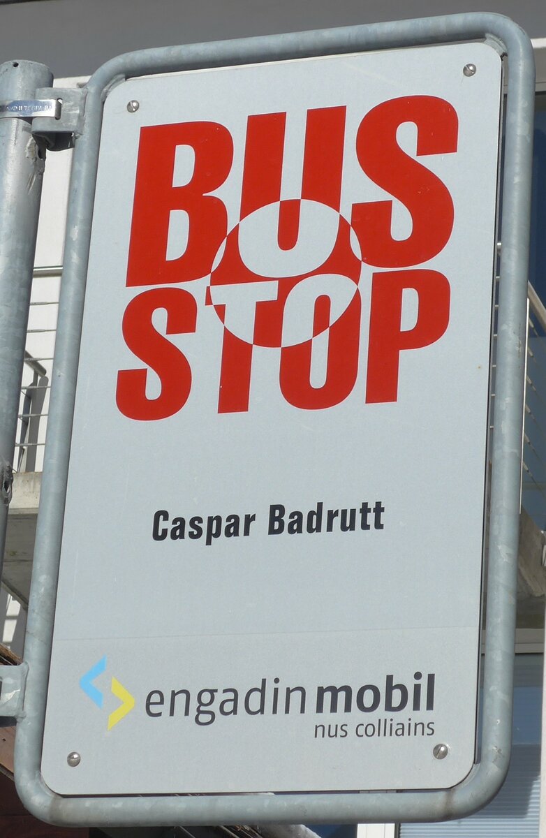 (178'577) - engadin mobil-Haltestellenschild - St. Moritz, Caspar Badrutt - am 18. Februar 2017