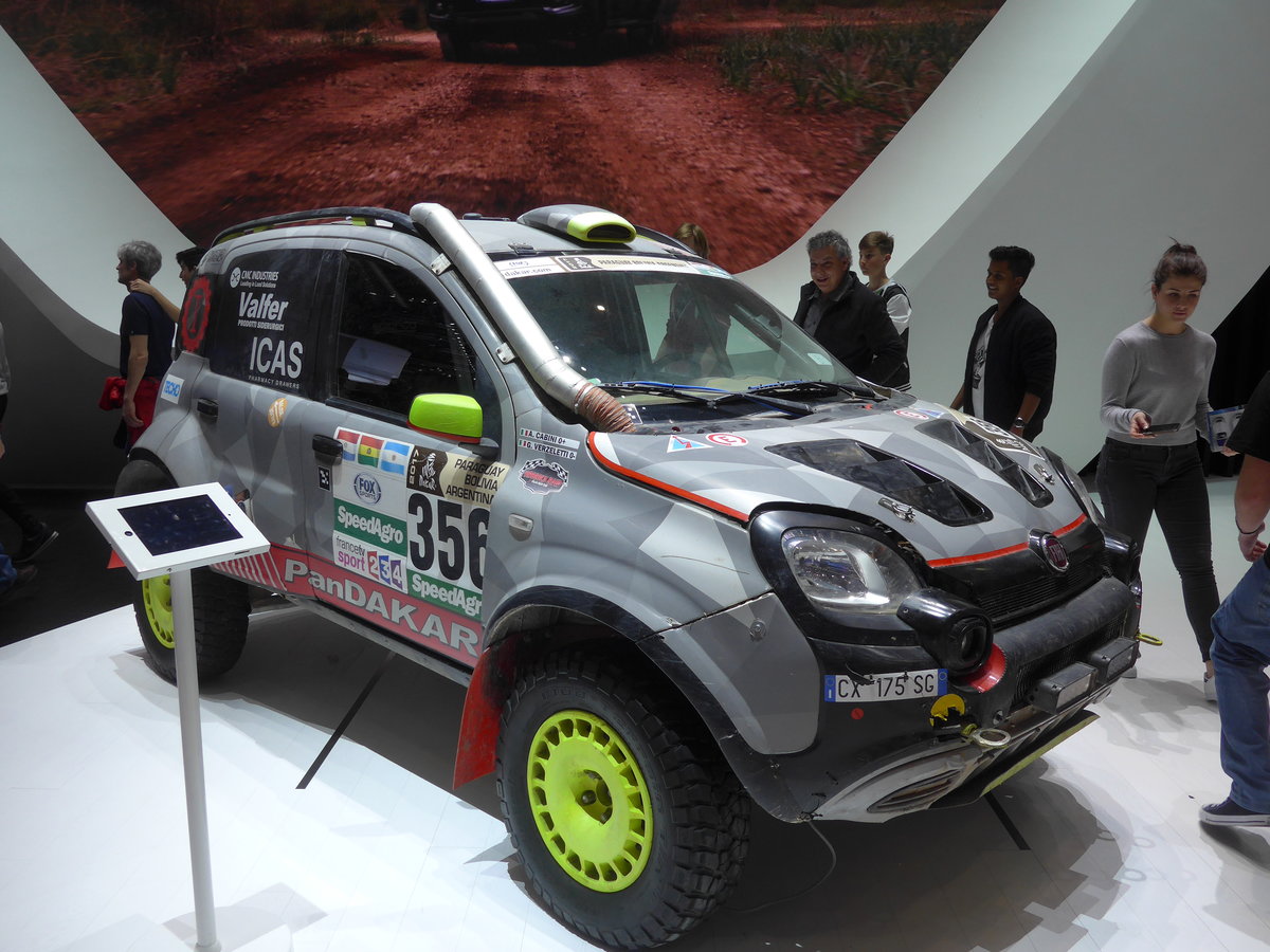 (178'917) - Fiat - CX-175 SG - am 11. Mrz 2017 im Autosalon Genf