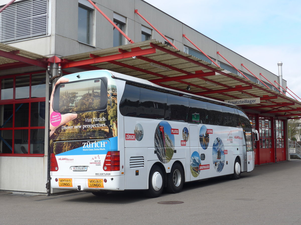 (179'078) - Hilrio, Schtz - LU 254'801 - Neoplan am 20. Mrz 2017 in Kloten, EvoBus