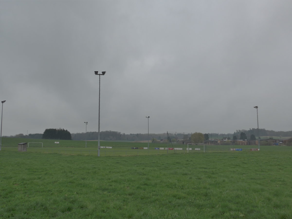 (179'315) - Der Fussballplatz vom FC Vendlincourt am 2. April 2017 in Vendlincourt