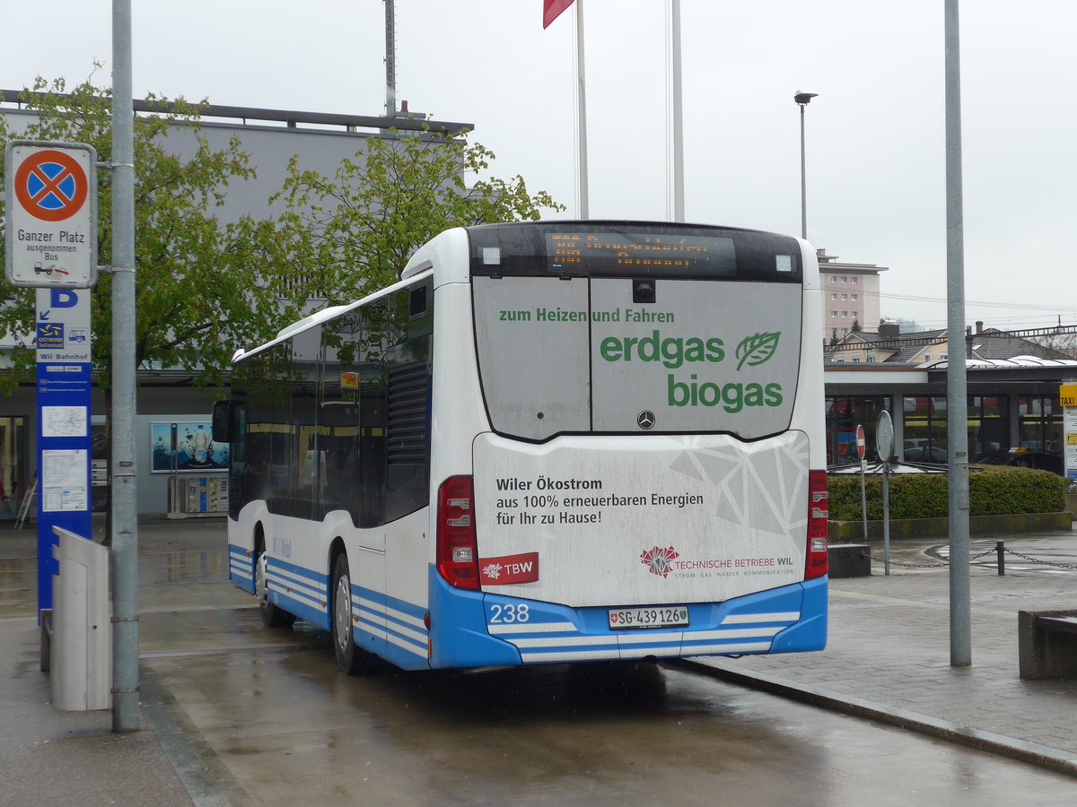 (179'713) - WilMobil, Wil - Nr. 238/SG 439'126 - Mercedes am 26. April 2017 beim Bahnhof Wil