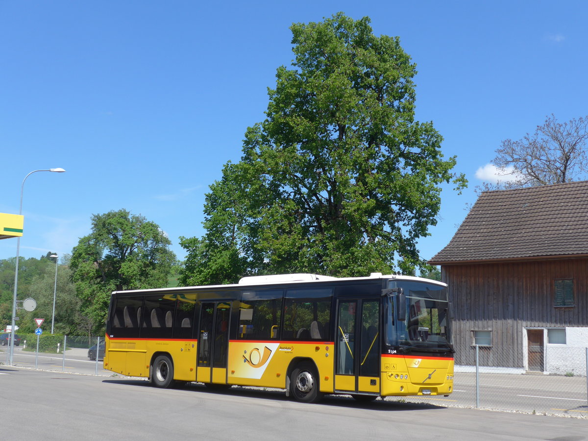 (180'199) - Schmidt, Oberbren - SG 344'970 - Volvo am 21. Mai 2017 in Oberbren, Garage