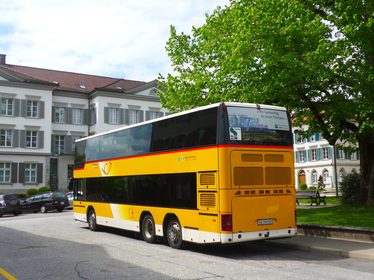 (180'238) - Casutt, Gossau - SG 250'502 - Neoplan am 21. Mai 2017 in Heiden, Post