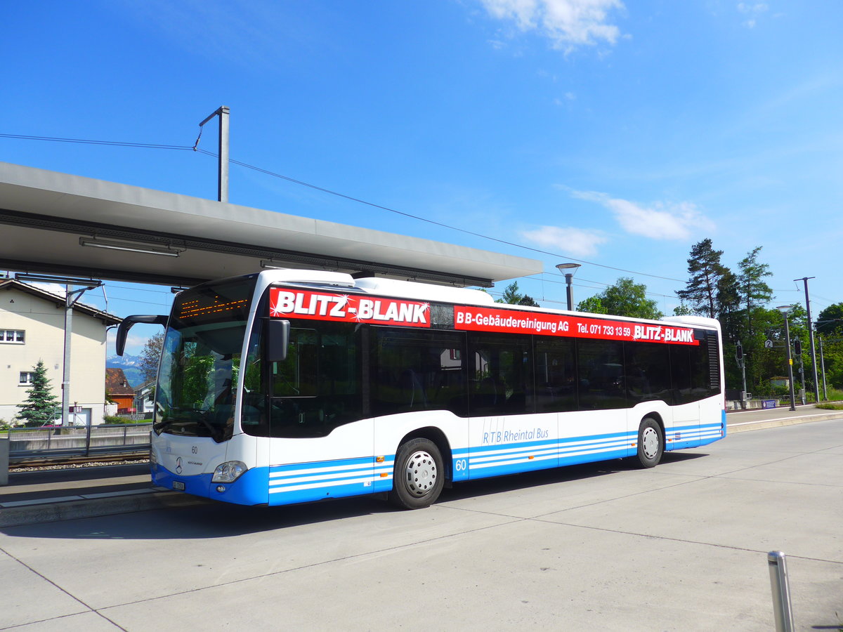 (180'250) - RTB Altsttten - Nr. 60/SG 72'926 - Mercedes am 21. Mai 2017 beim Bahnhof Altsttten