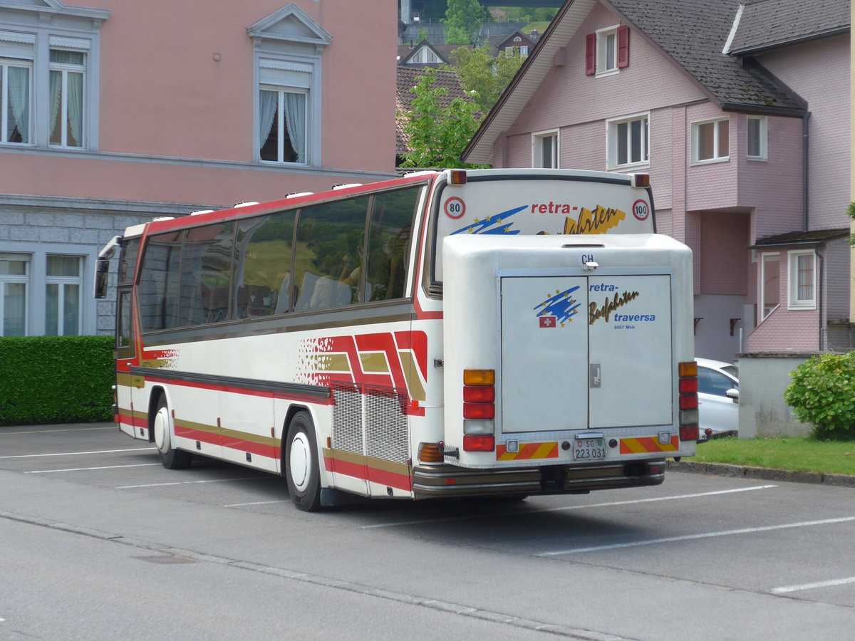 (180'714) - Traversa, Mels - SG 223'031 - Drgmller/Mercedes am 24. Mai 2017 in Beckenried, Seestrasse