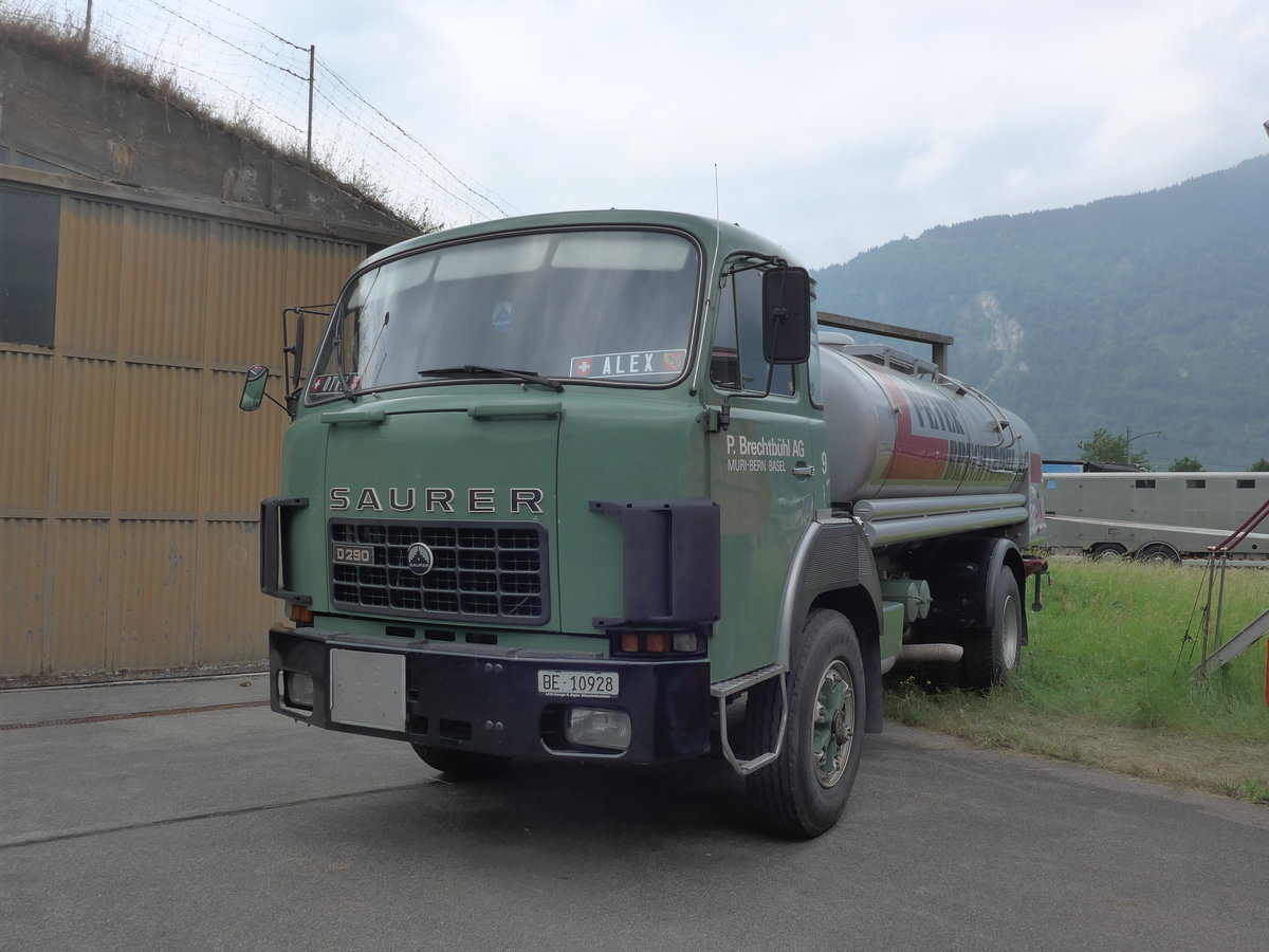 (181'394) - Brechtbhl, Muri - Nr. 9/BE 10'928 - Saurer am 24. Juni 2017 in Interlaken, Flugplatz