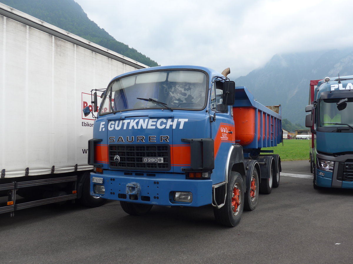 (181'422) - Gutknecht, Murzelen - Nr. 1/BE 163'575 - Saurer am 24. Juni 2017 in Interlaken, Flugplatz