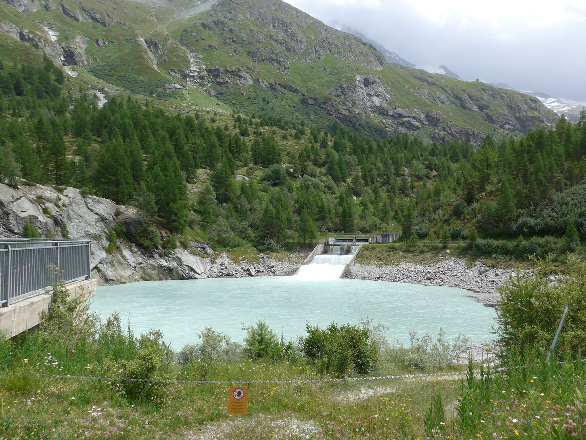 (181'838) - Der Stausee am 9. Juli 2017 in Ferpcle