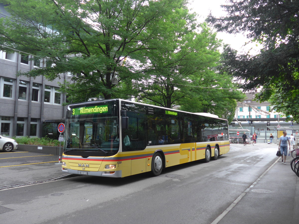 (181'899) - STI Thun - Nr. 139/BE 801'139 - MAN am 10. Juli 2017 beim Bahnhof Thun (prov. Haltestelle)