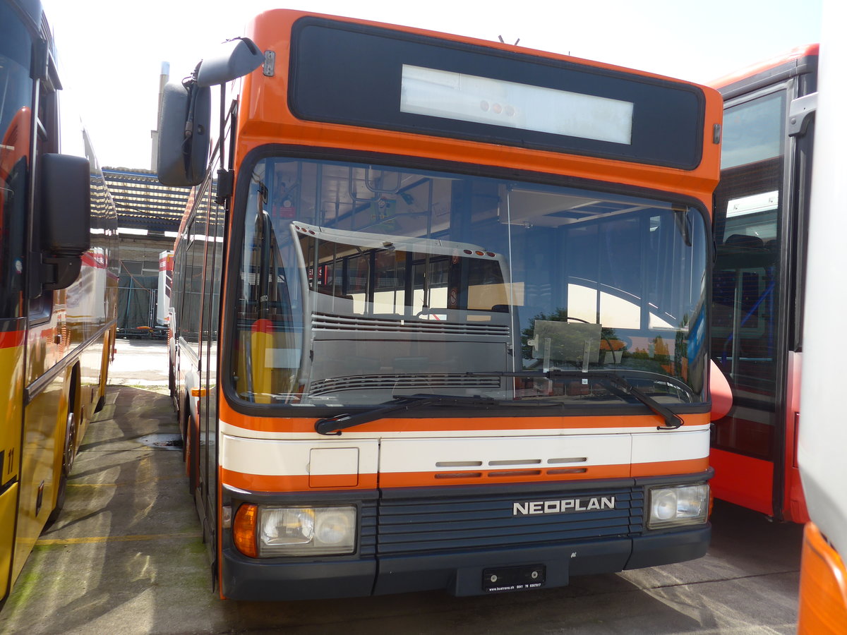 (182'582) - AOT Amriswil - Nr. 4 - Neoplan am 3. August 2017 in Frauenfeld, Langdorfstrasse