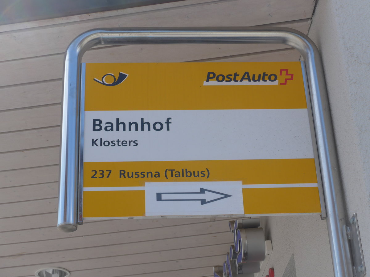 (182'777) - PostAuto-Haltestelle - Klosters, Bahnhof - am 5. August 2017