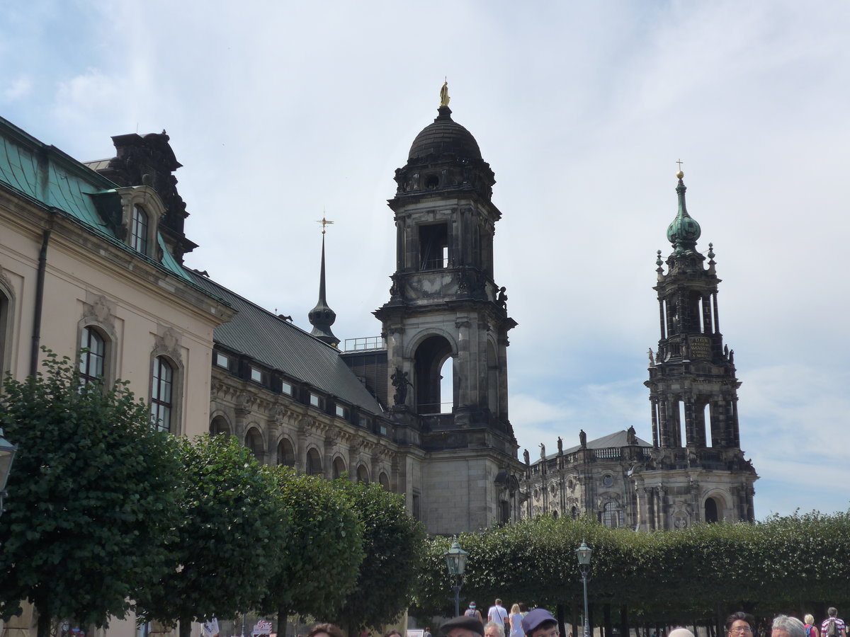 (182'913) - Auf der Brhlschen Terrasse am 8. August 2017 in Dresden