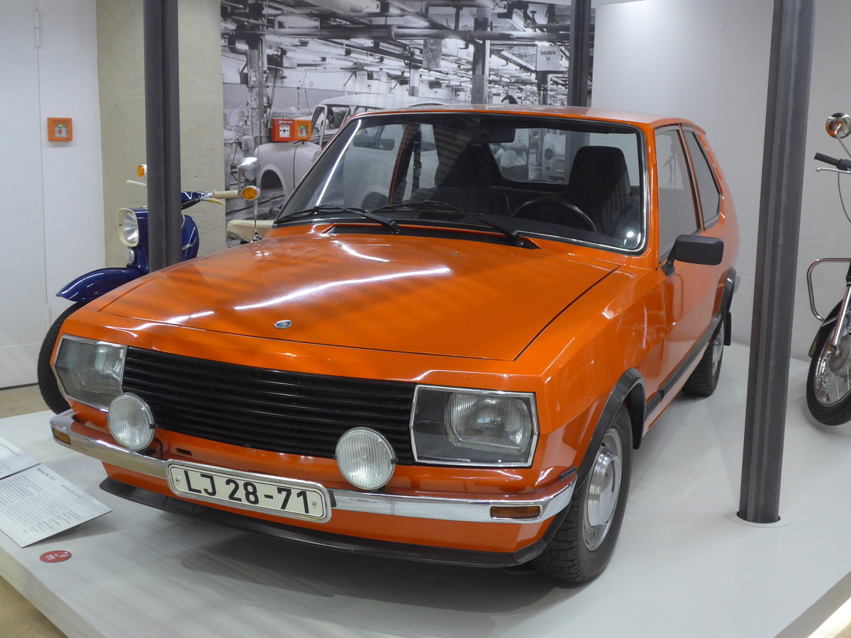 (182'941) - Skoda von 1968/69 - LJ 28-71 - am 8. August 2017 in Dresden, Verkehrsmuseum