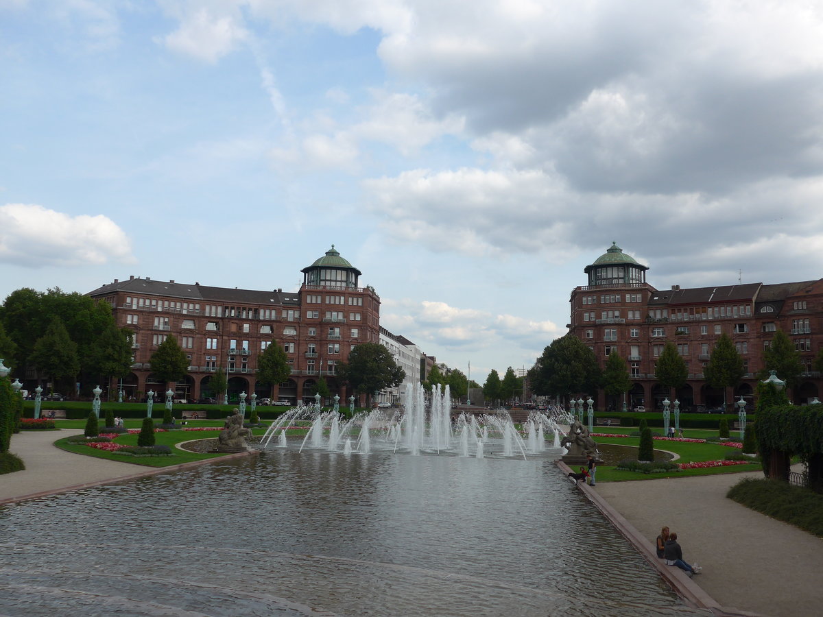 (183'782) - Springbrunnen am 21. August 2017 in Mannheim