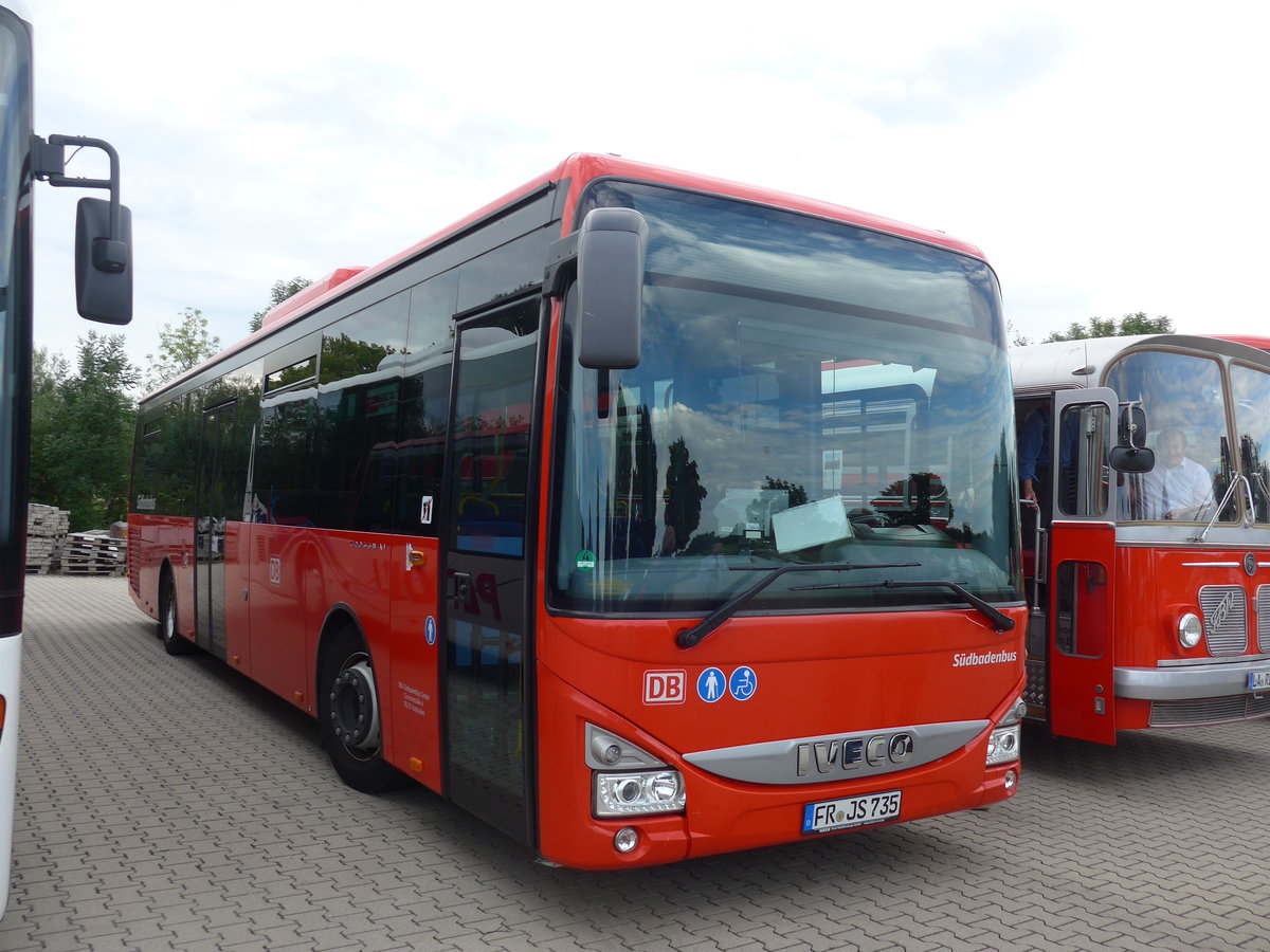 (183'880) - SBG Freiburg - FR-JS 735 - Iveco am 23. August 2017 in Bad Drrheim, Garage Luschin