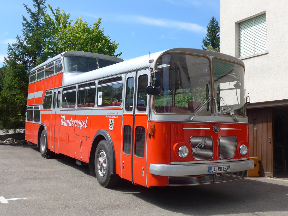 (183'922) - Aus Deutschland: Radlmeier, Ergoldsbach - LA-RD 123H - FBW/Vetter-R&J Anderthalbdecker (ex FRAM Drachten/NL Nr. 20; ex Wespe, Altsttten; ex AFA Adelboden Nr. 4) am 23. August 2017 in Wetzikon, Restaurant Sternen