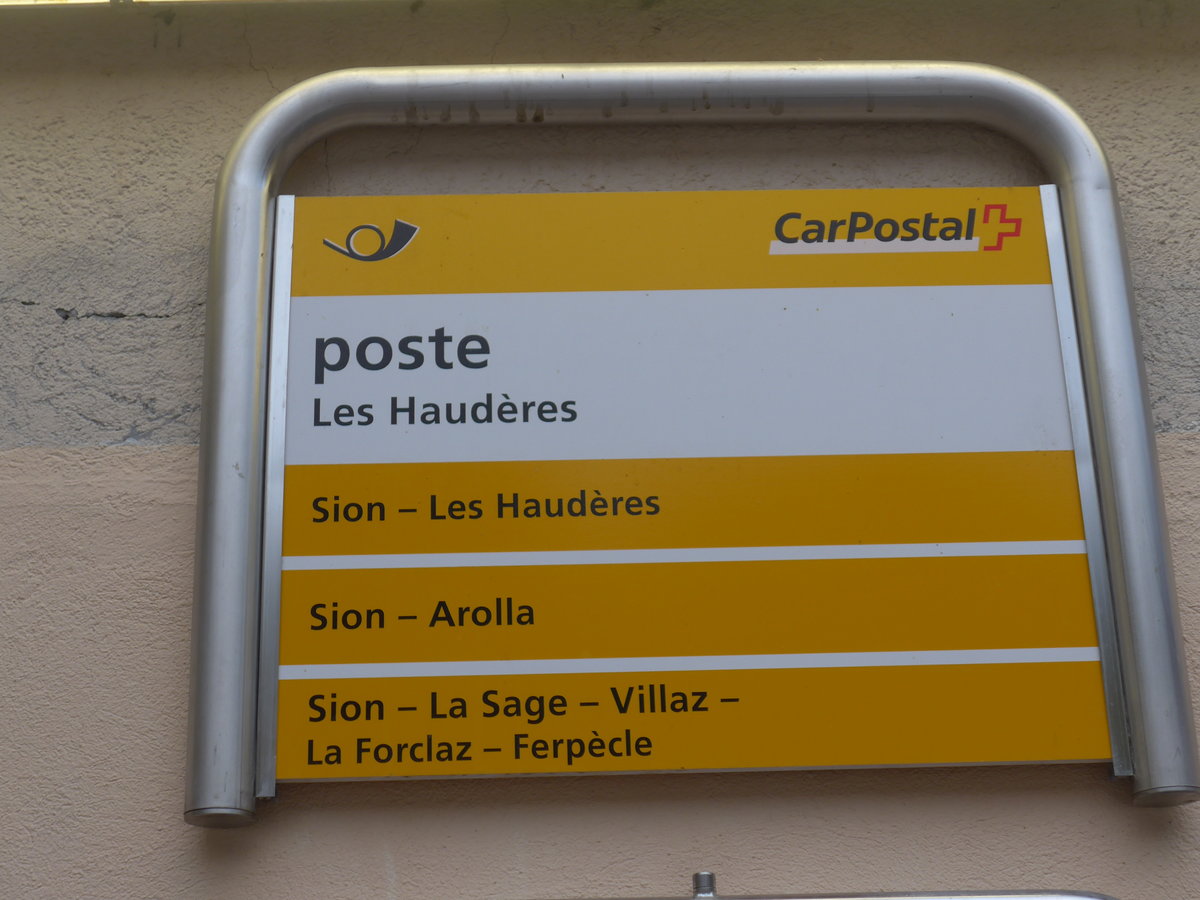(184'093) - PostAuto-Haltestelle - Les Haudres, poste - am 24. August 2017