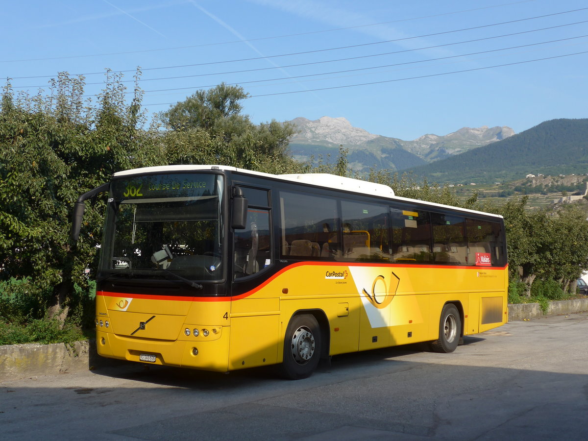 (184'127) - Lathion, Sion - Nr. 4/VS 145'606 - Volvo am 25. August 2017 in Sion, Garage