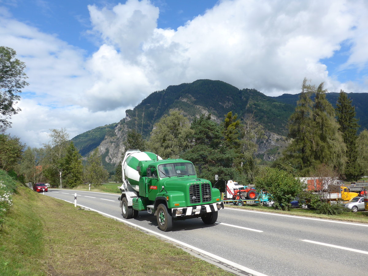 (184'967) - Battaglia, Thusis, GR 153 U - Saurer am 16. September 2017 in Cazis, Bndner Arena