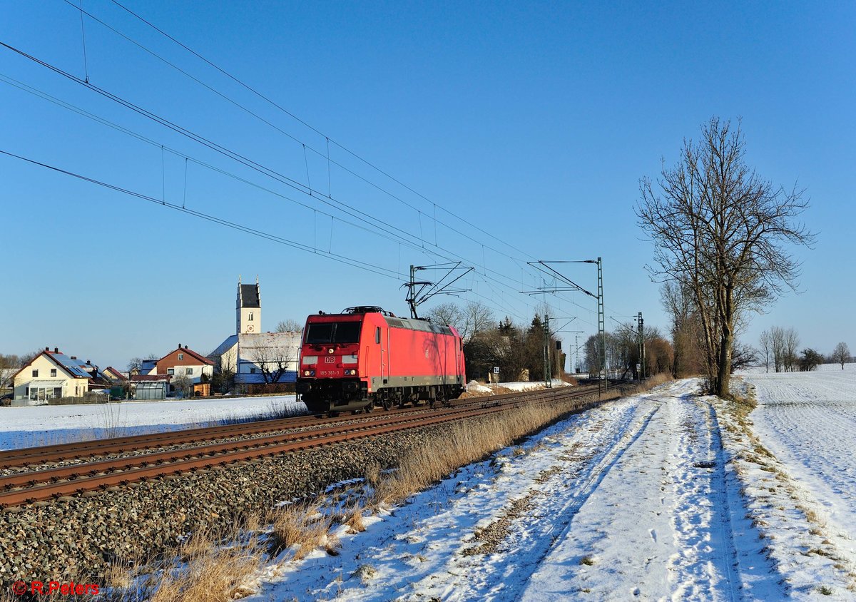 185 361-3 als Lz bei Mossham in Richtung Regensburg. 13.02.21