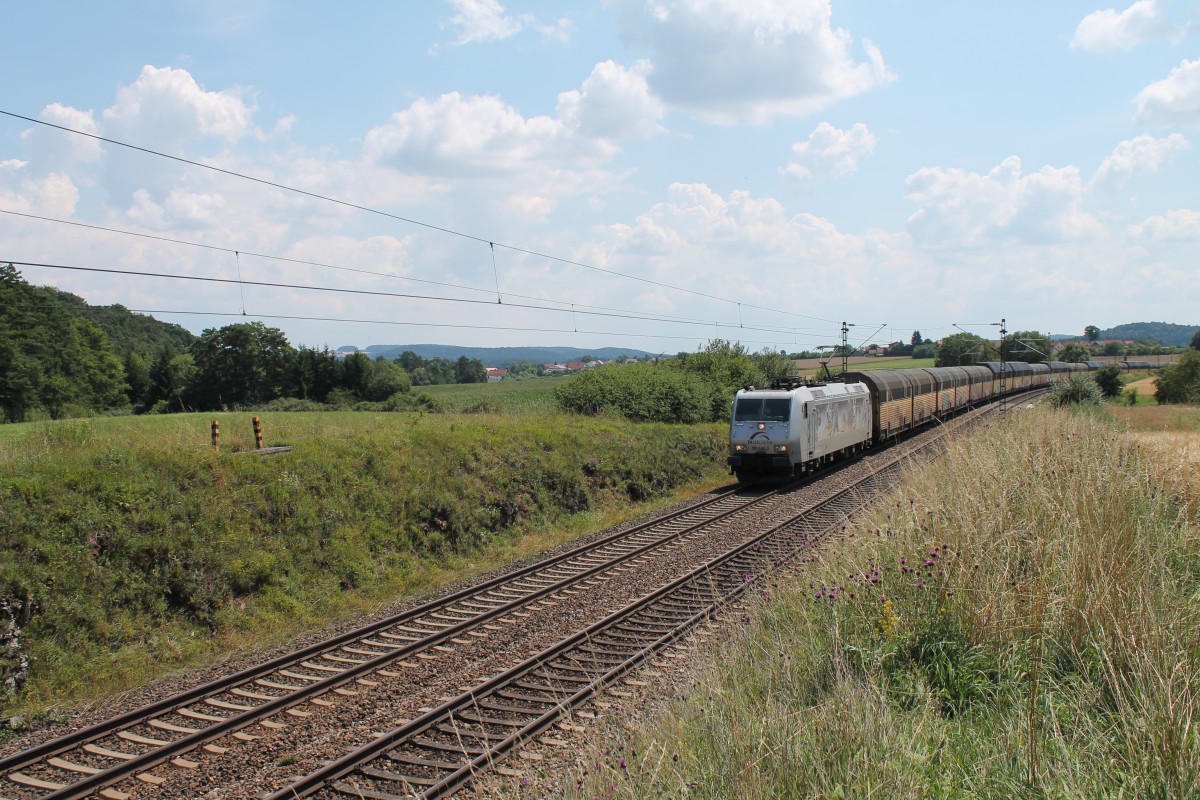 185 540-2 mit einem BMWzug bei Dettenhofen. 23.07.14