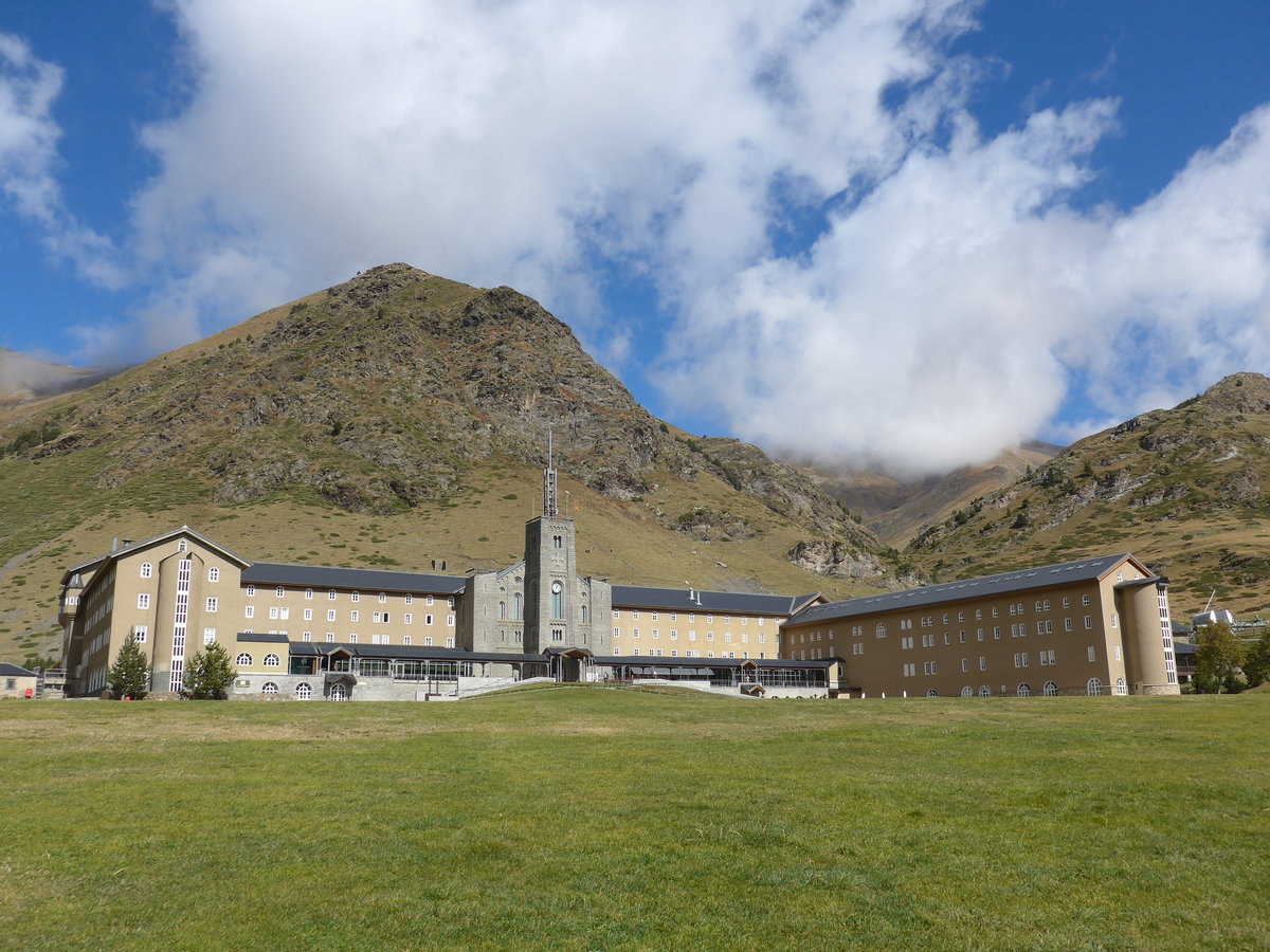 (185'244) - Das Sanktuarium am 26. September 2017 im Vall de Nria