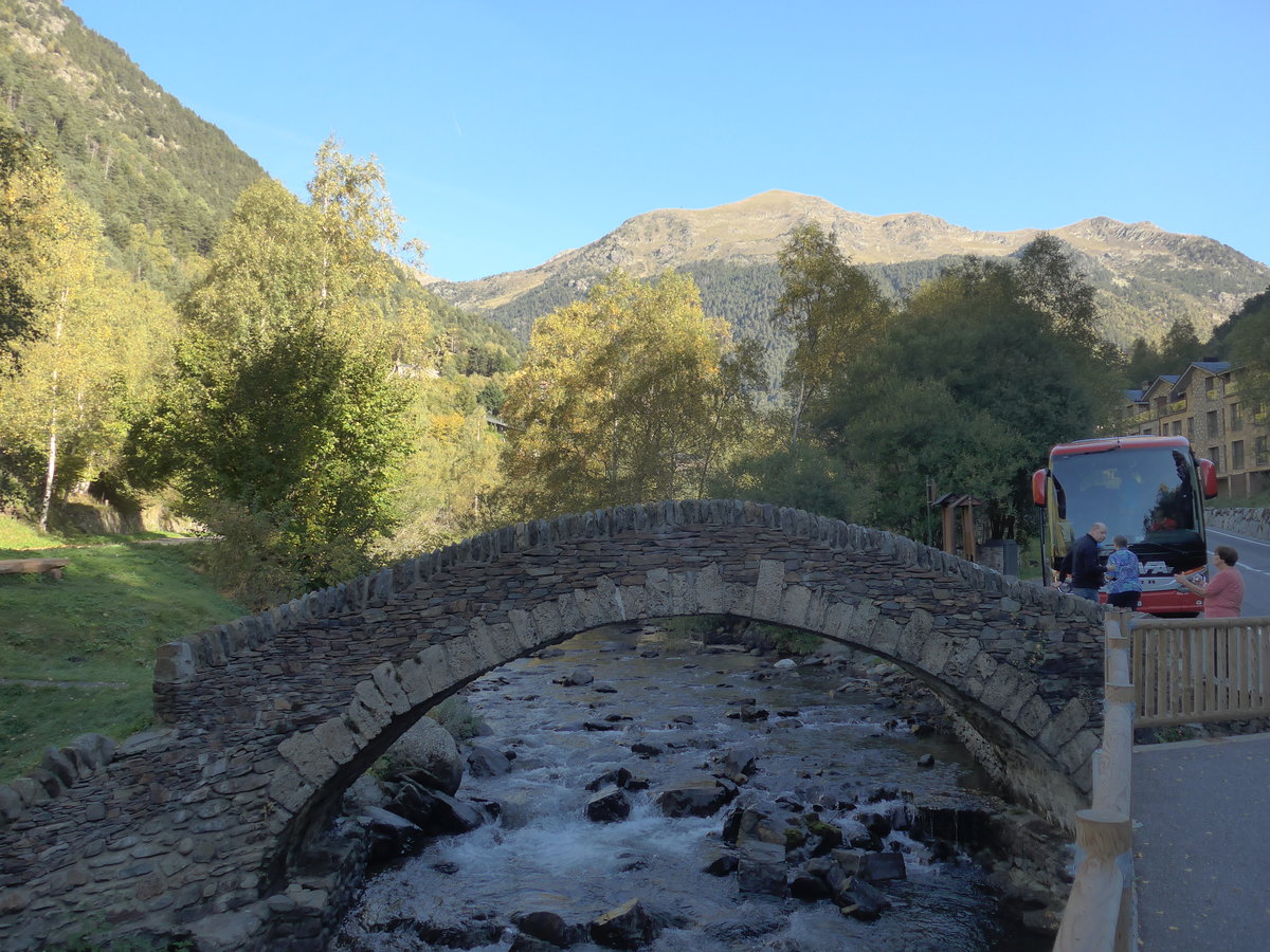 (185'312) - Pont d'Estarell am 27. September 2017 bei Llorts