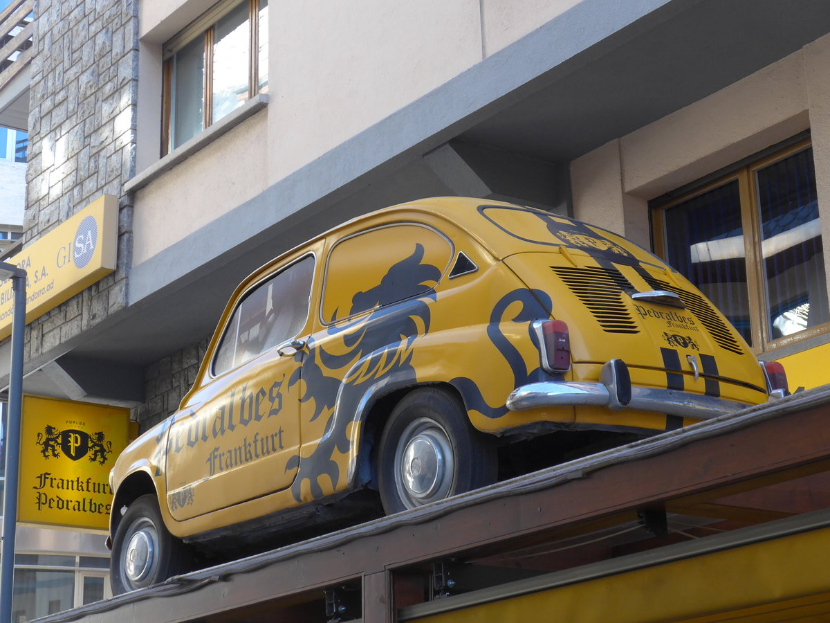 (185'472) - Fiat 500 am 28. September 2017 in Andorra la Vella