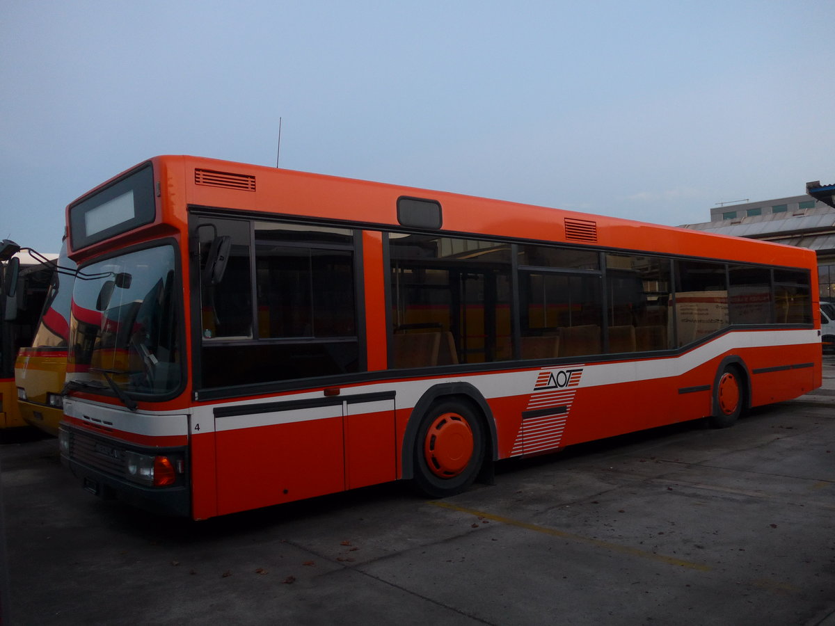 (185'983) - AOT Amriswil - Nr. 4 - Neoplan am 19. Oktober 2017 in Frauenfeld, Langdorfstrasse