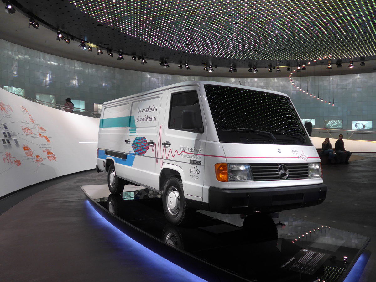 (186'463) - Mercedes-Benz NECAR 1 von 1994 am 12. November 2017 in Stuttgart, Mercedes-Benz Museum