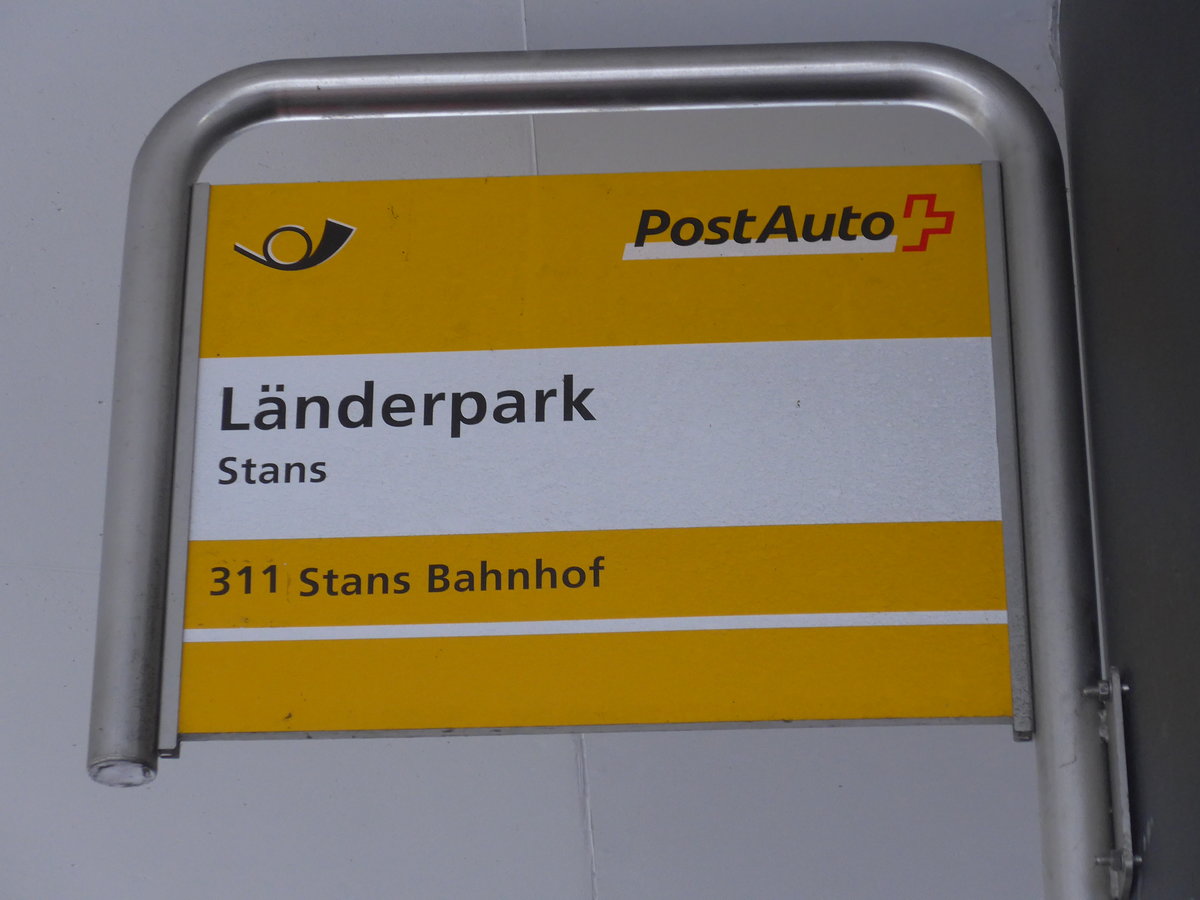 (186'812) - PostAuto-Haltestelle - Stans, Lnderpark - am 9. Dezember 2017