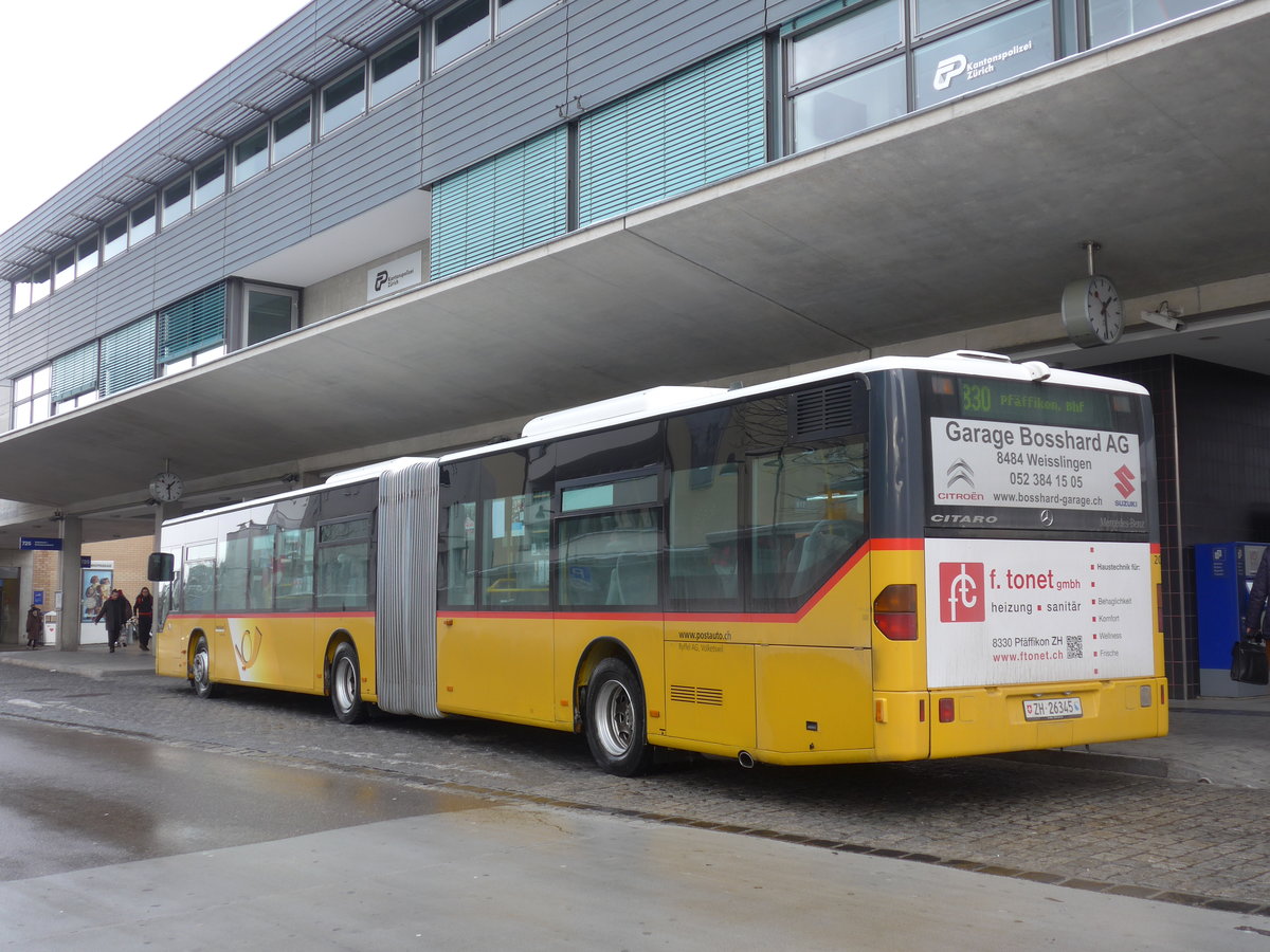 (186'854) - Ryffel, Volketswil - Nr. 201(23)/ZH 26'345 - Mercedes am 9. Dezember 2017 beim Bahnhof Uster