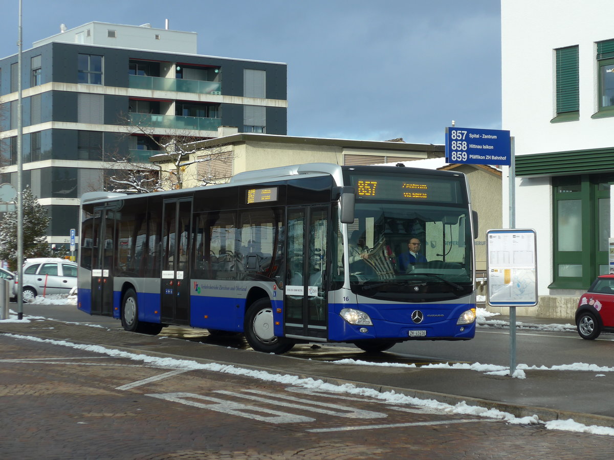 (186'890) - VZO Grningen - Nr. 16/ZH 41'416 - Mercedes am 9. Dezember 2017 beim Bahnhof Wetzikon