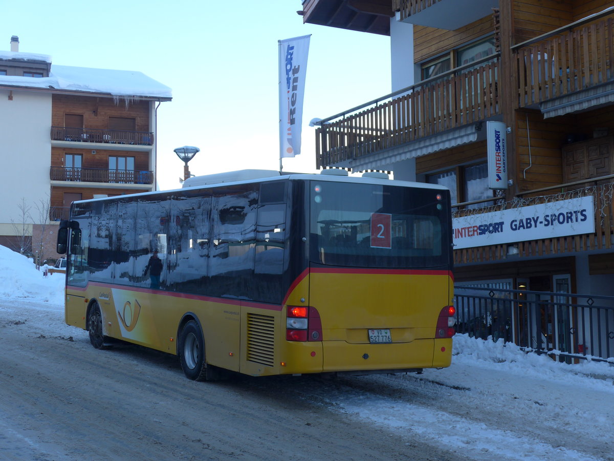 (186'973) - MOB Montreux - Nr. 12/VD 527'776 - MAN/Gppel am 17. Dezember 2017 in Haute-Nendaz, Tlcabine (Einsatz Lathion)