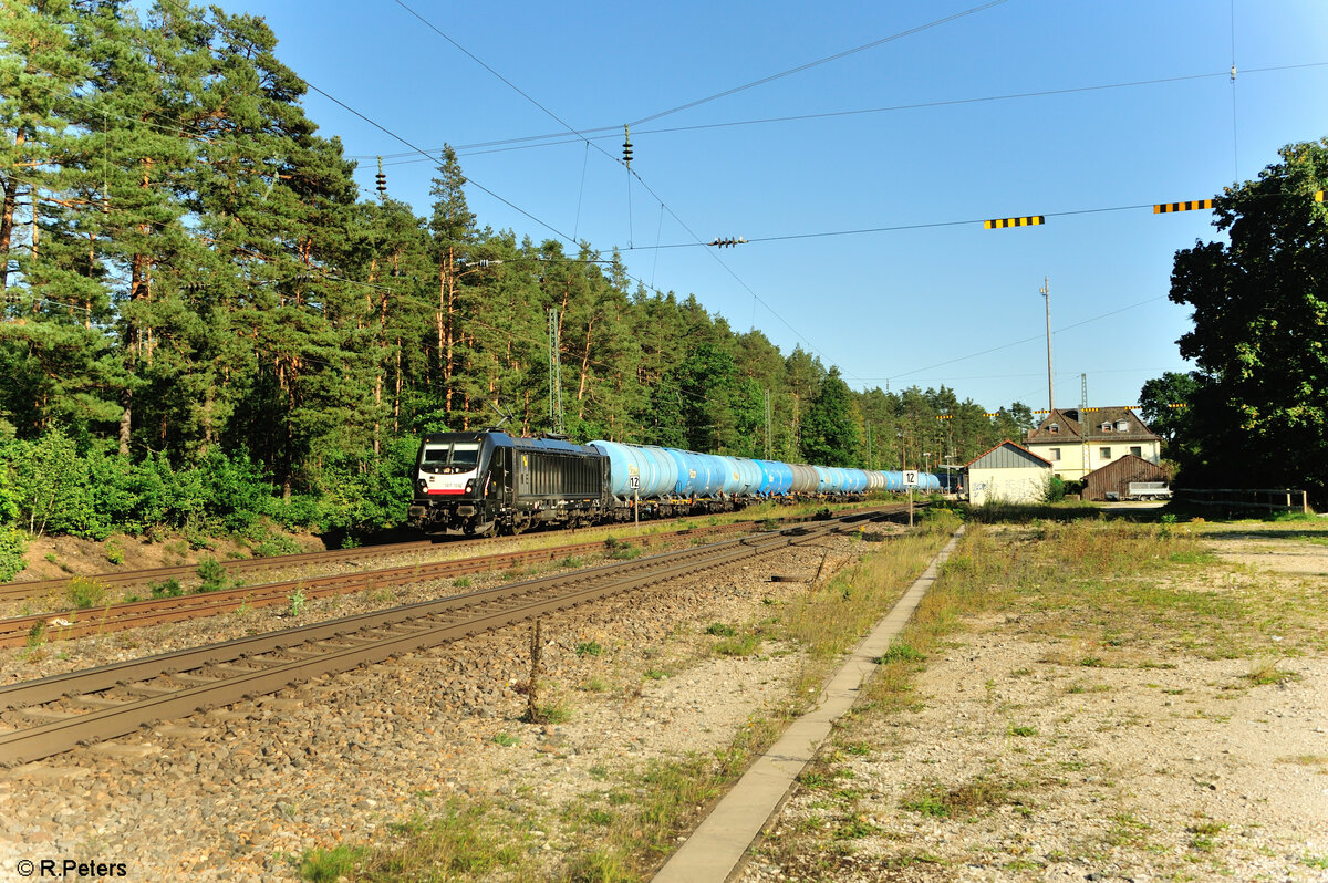 187 105-2 mit ein Kesselzug in Ochenbruck. 15.09.23