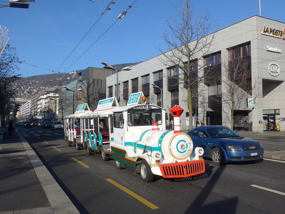 (187'202) - Touristen-Zgli - VD 397'938 - am 23. Dezember 2017 beim Bahnhof Vevey