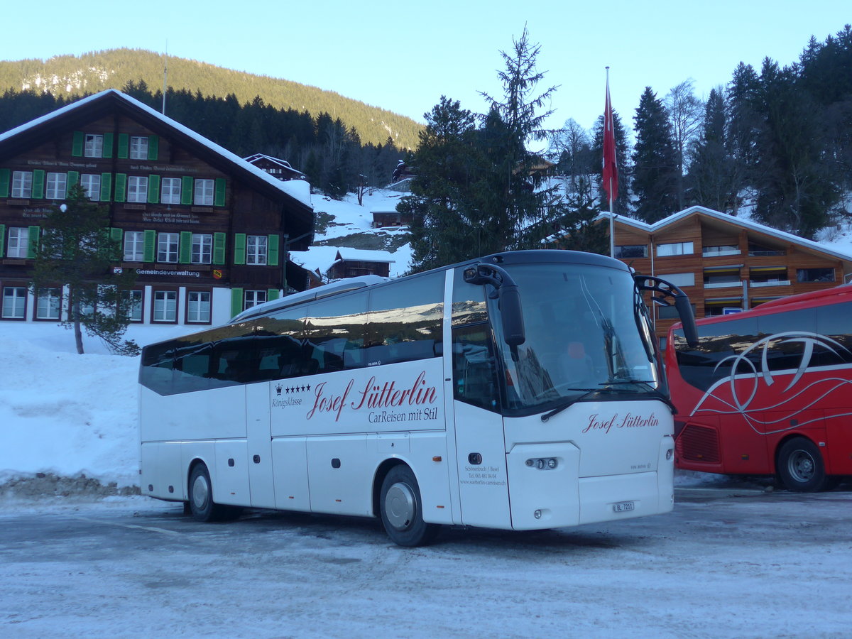 (187'301) - Stterlin, Schnenbuch - BL 7211 - Bova am 24. Dezember 2017 in Grindelwald, Car-Parkplatz