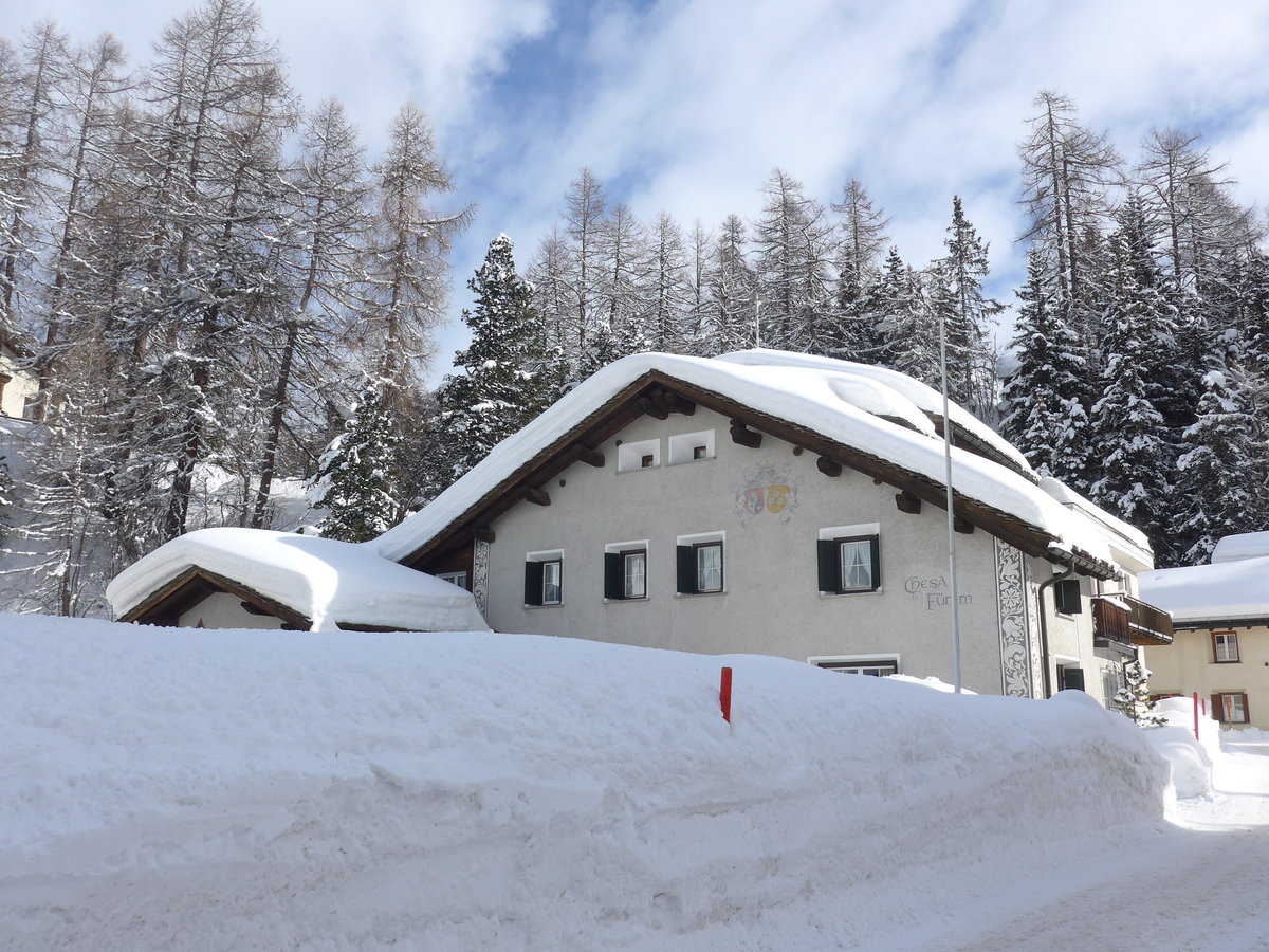 (188'154) - Chesa Fmm am 3. Februar 2018 im verschneiten Sils-Maria