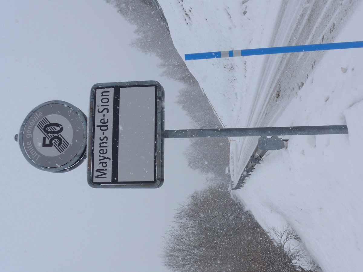 (188'398) - Ortsende von Les Agettes am 11. Februar 2018