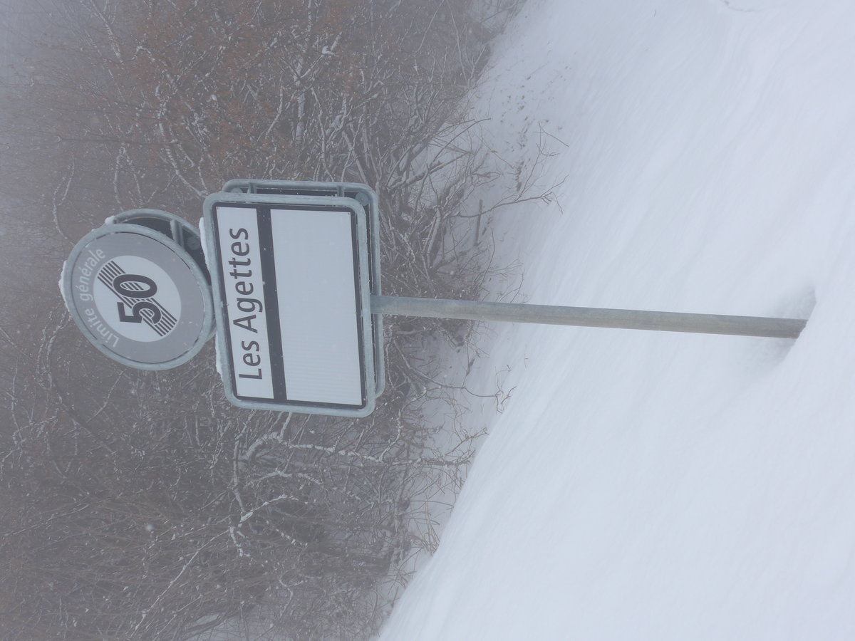 (188'411) - Ortsende von La Vernaz am 11. Februar 2018