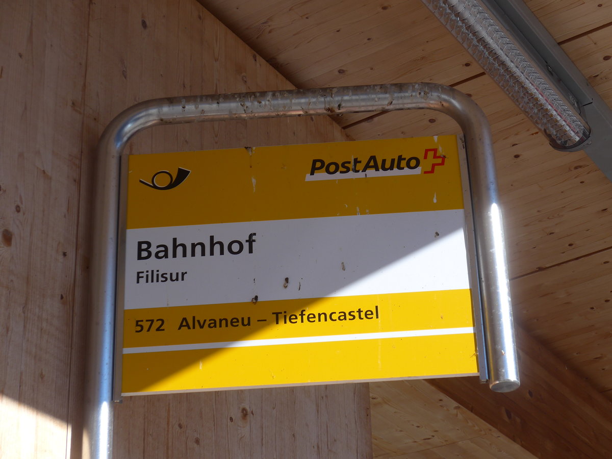 (188'530) - PostAuto-Haltestelle - Filisur, Bahnhof - am 13. Februar 2018