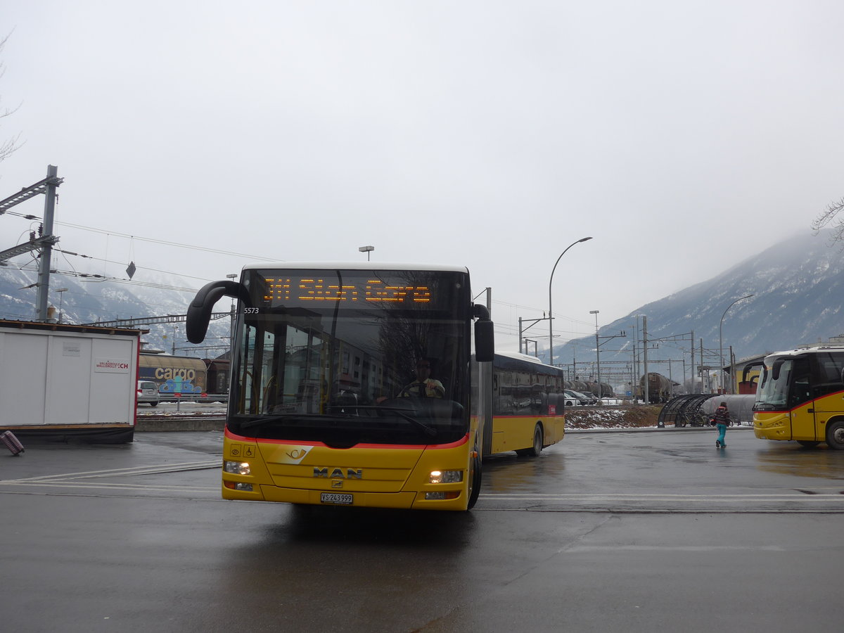 (189'032) - Buchard, Leytron - VS 243'999 - MAN am 3. Mrz 2018 beim Bahnhof Martigny